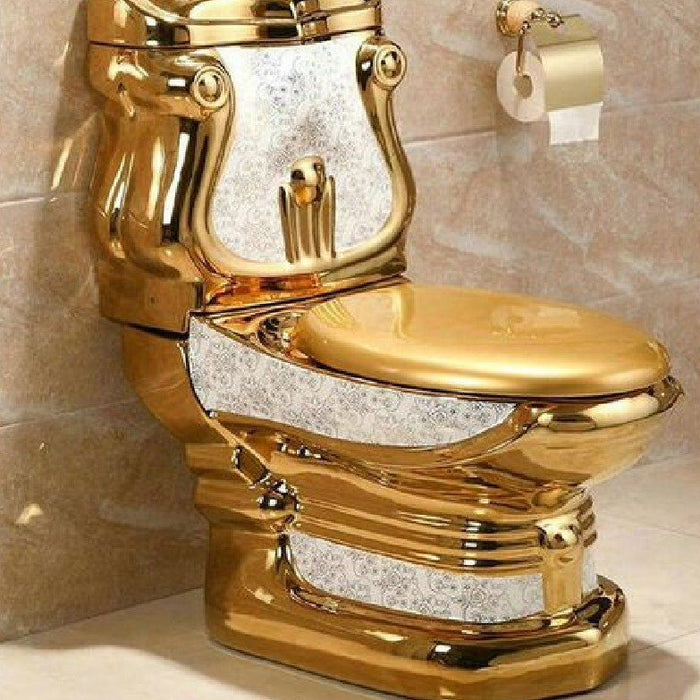 A golden throne toilet